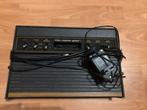 Atari 2600 spelcomputer met toebehoren en spellen, Spelcomputers en Games, Spelcomputers | Atari, Ophalen, Met 2 controllers, Atari 2600