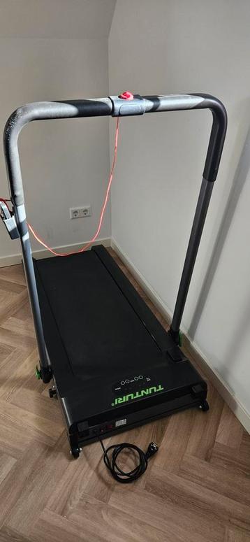 Tunturi T10 Loopband - Compact en Handig beschikbaar voor biedingen