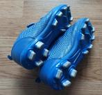 Voetbalschoen kind maat 32 met klitteband, Sport en Fitness, Voetbal, Ophalen of Verzenden, Gebruikt, Schoenen