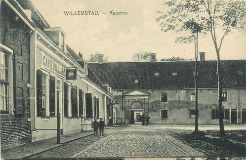 (701-179-057) Willemstad Kazerne, Verzamelen, Ansichtkaarten | Nederland, Noord-Brabant, Verzenden