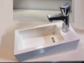 Grohe Wastafel Fontein Toilet Compact Wit Kraan Complete Set beschikbaar voor biedingen
