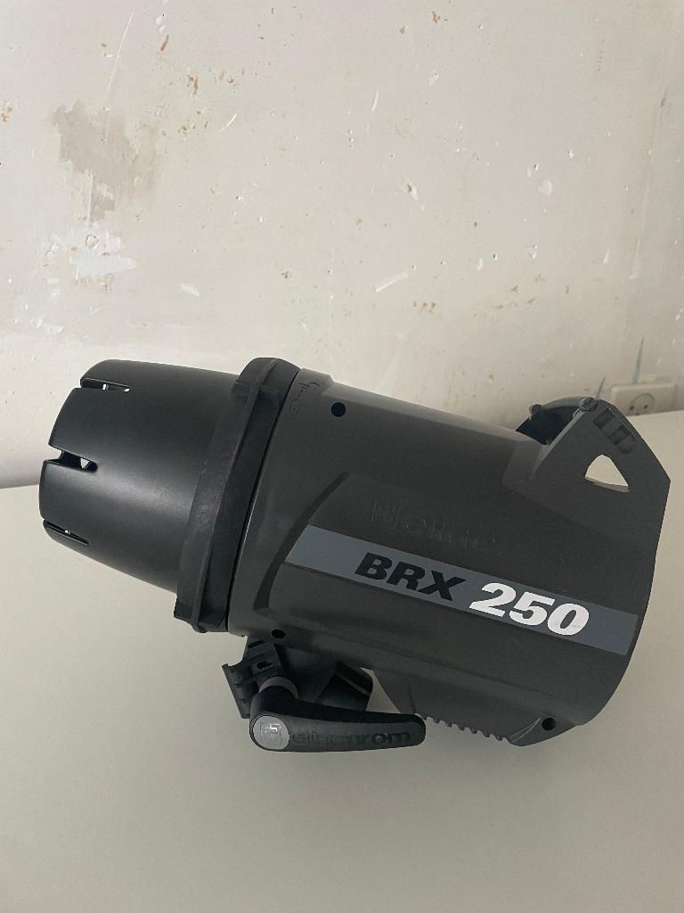 Elinchrom BRX 250 Studioflitser, Audio, Tv en Foto, Fotografie | Fotostudio en Toebehoren, Ophalen of Verzenden, Gebruikt, Lamp of Flitsset