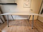 Bureau Ikea Thyge, Huis en Inrichting, Bureaus, Ophalen of Verzenden, In hoogte verstelbaar, Zo goed als nieuw, Bureau