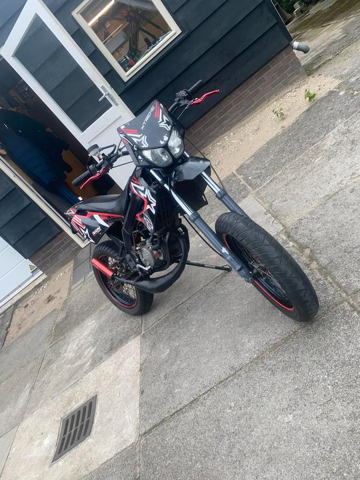 Derbi senda 70cc, Fietsen en Brommers, Brommers | Derbi, Zo goed als nieuw, Ophalen of Verzenden