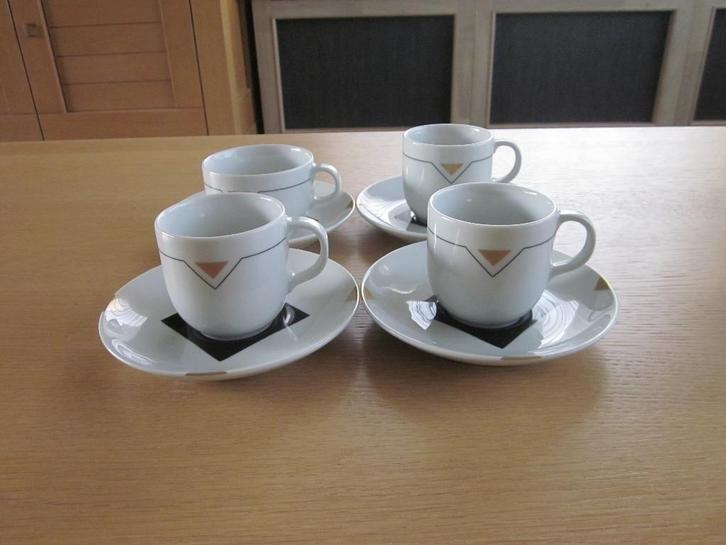 Mosa Ravenna 4 kop D6,5cm H6,5cm schotels D14,5cm, Huis en Inrichting, Keuken | Servies, Zo goed als nieuw, Kop(pen) en/of Schotel(s)