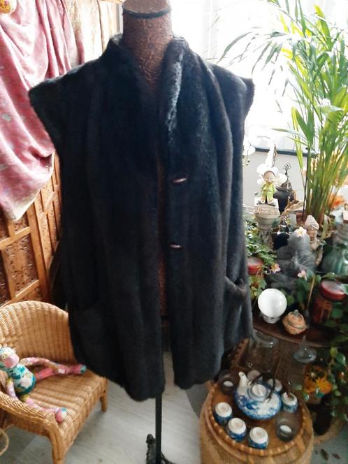 COUTURE HELÈNE!Mooi&Stijlvol/Fake Fur vest-jas-gilet L/XL, Kleding | Dames, Jasjes, Kostuums en Pakken, Zo goed als nieuw, Maat 46/48 (XL) of groter