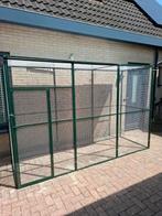 Ruime groene aluminium kattenren met polycarbonaat dakpanele, Ophalen