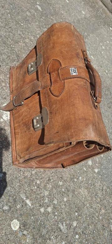 Gave ruime boeken-/laptop-/akten tas afsluitbaar beschikbaar voor biedingen