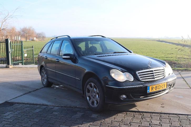 Mercedes-Benz C-Klasse 2.6 C240 Combi 2004 Zwart STORING, Auto's, Mercedes-Benz, Particulier, C-Klasse, Benzine, Stationwagon