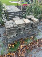 30x30 drainage tegels/grint tegels, Ophalen, Zo goed als nieuw, Beton, Terrastegels