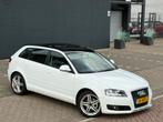 Audi A3 1.8 TFSI Sportback M’09 Wit Apple-Carplay 2x Pano Nw, Auto's, Audi, Voorwielaandrijving, 65 €/maand, 15 km/l, 1295 kg