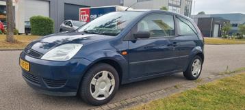Ford Fiësta 1.25 16V 3DR 2003 Blauw met apk beschikbaar voor biedingen