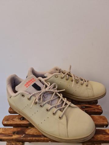 Adidas Stan Smith Savanna mt 44 2/3 beschikbaar voor biedingen