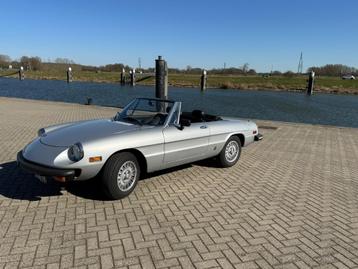 Alfa Romeo 2000 2.0 Spider Veloce 1979 NIEUWSTAAT beschikbaar voor biedingen