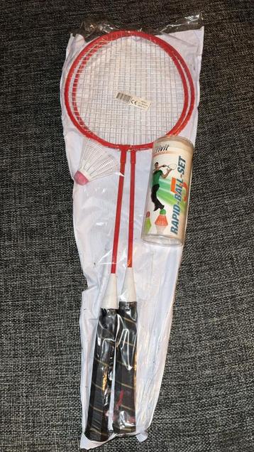 Te koop: Badmintonrackets en shuttles Rapid-Ball-Set beschikbaar voor biedingen