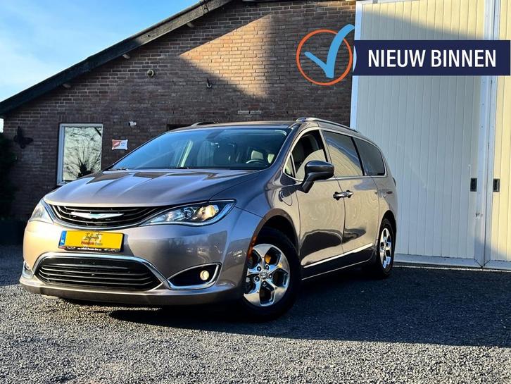 CHRYSLER GRAND VOYAGER 3.6 V6 LIMITED J.DAIMLER GOLD HYBRID, Auto's, Chrysler, Bedrijf, Grand Voyager, ABS, Achteruitrijcamera