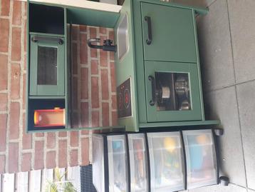 Speelkeuken incl accessoires  beschikbaar voor biedingen