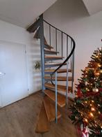 wenteltrap, Doe-het-zelf en Verbouw, Ophalen, Gebruikt, Trap, 2 tot 4 meter