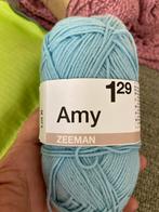 GEZOCHT: Amy Zeeman 50 gram lichtblauw, Ophalen of Verzenden, Zo goed als nieuw, Wol of Garen