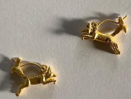 Schattige mat goud vergulde VOSJES OORBELLEN., Sieraden, Tassen en Uiterlijk, Oorbellen, Zo goed als nieuw, Knopjes of Stekers