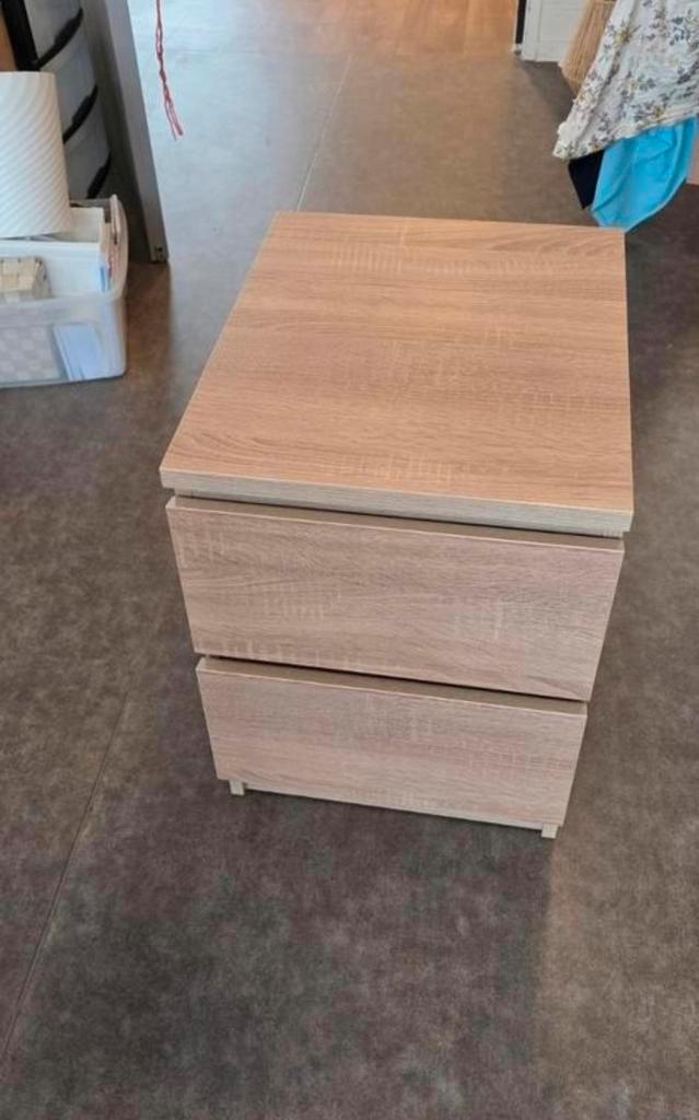 Ikea Malm nachtkastje, Huis en Inrichting, Slaapkamer | Nachtkastjes, Zo goed als nieuw, Minder dan 45 cm, Ophalen