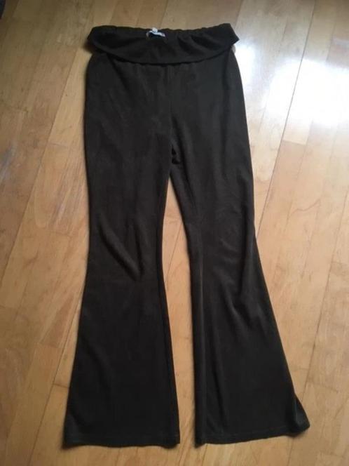 suede broek Honey Punch, Kleding | Dames, Broeken en Pantalons, Gedragen, Maat 38/40 (M), Groen, Lang, Verzenden