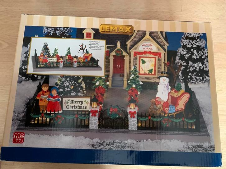 Lemax Kerstdorp - Prachtig gedetailleerd!, Diversen, Kerst, Zo goed als nieuw, Ophalen of Verzenden