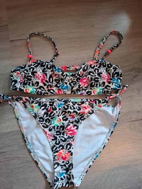 Nieuwe bikini van Protest maat 164., Kinderen en Baby's, Kinderkleding | Maat 164, Nieuw, Meisje, Sport- of Zwemkleding, Ophalen of Verzenden