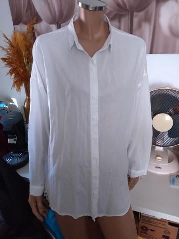 Leuke witte blouse met borduursel maat 44 46  beschikbaar voor biedingen