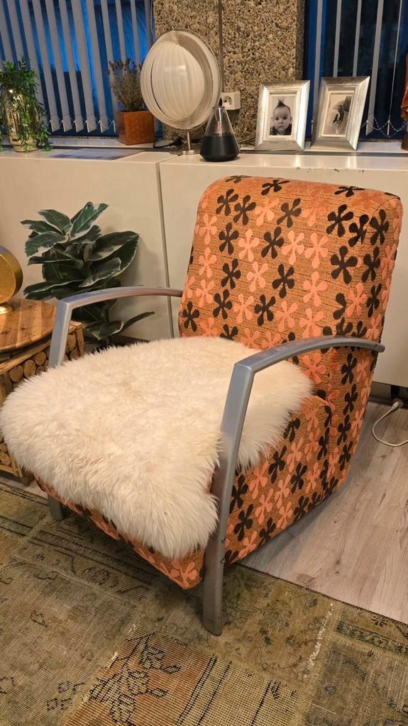 Twee vintage jaren 70 fauteuils met bloemenprint, Huis en Inrichting, Stoelen, Gebruikt, Twee, Metaal, Stof, Overige kleuren, Ophalen of Verzenden