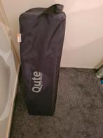 Qute camping bedtje met matras, Ophalen, Zo goed als nieuw