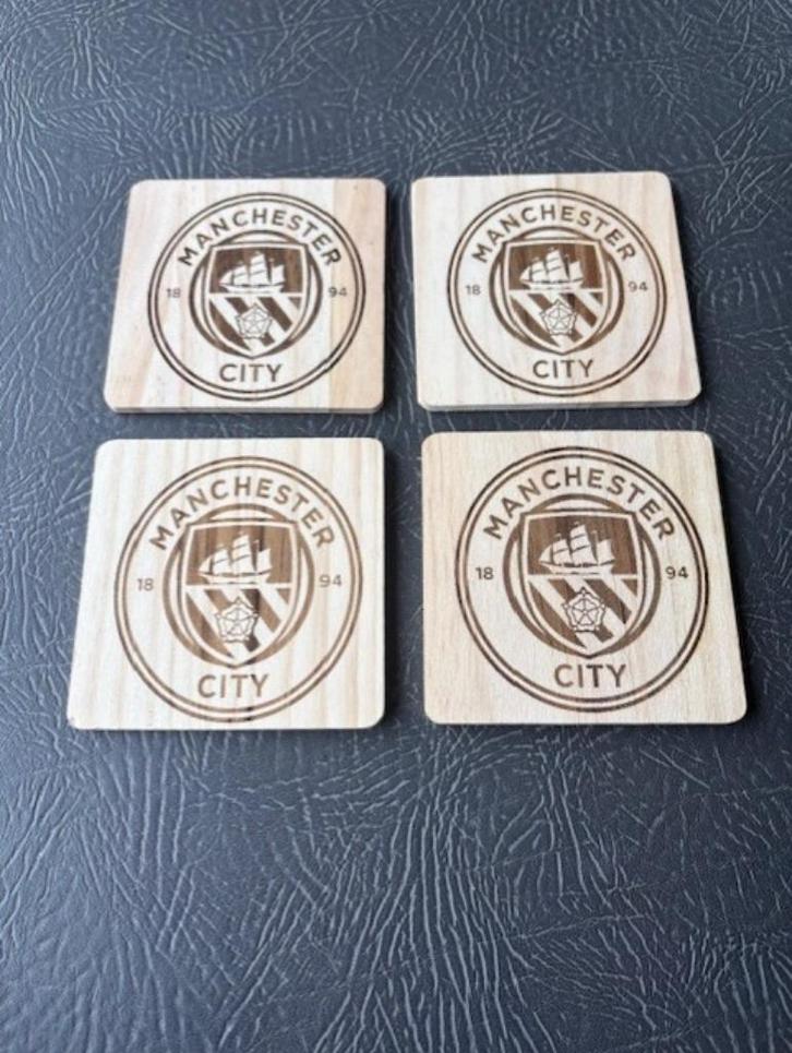 Manchester city onderzetters, Sport en Fitness, Voetbal, Nieuw, Shirt, Maat XL, Ophalen of Verzenden