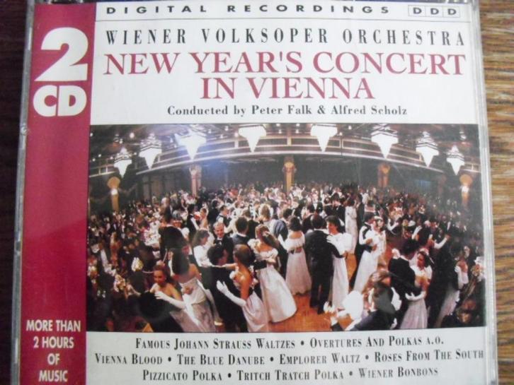 - New Year`s Concert in Vienna - 2CDs set box, Cd's en Dvd's, Cd's | Klassiek, Zo goed als nieuw, Orkest of Ballet, Romantiek