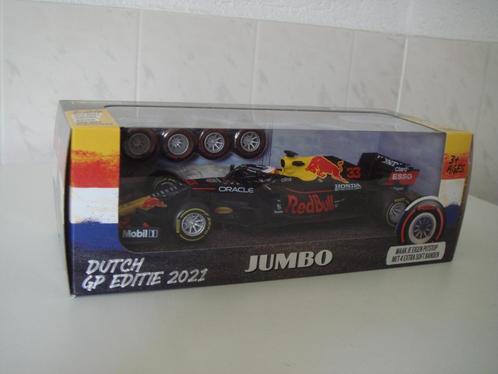 Max Verstappen raceauto RB16 B Jumbo 2021 + promo flyers, Hobby en Vrije tijd, Modelauto's | 1:24, Nieuw, Auto, Bburago, Ophalen of Verzenden