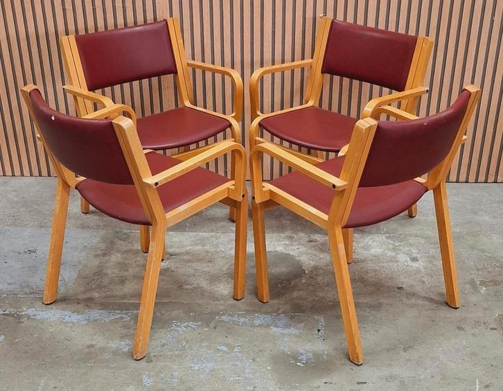 14 x Magnus Olesen Vintage houten Deense design stoelen cafe, Huis en Inrichting, Stoelen, Zo goed als nieuw, Vijf, Zes of meer stoelen
