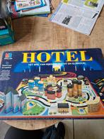 Hotel Bordspel - MB Spellen, Hobby en Vrije tijd, Gezelschapsspellen | Bordspellen, Ophalen of Verzenden