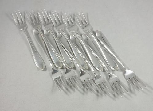 12 taartvorkjes puntfilet antiek 835 zilver, Antiek en Kunst, Antiek | Goud en Zilver, Zilver, Verzenden