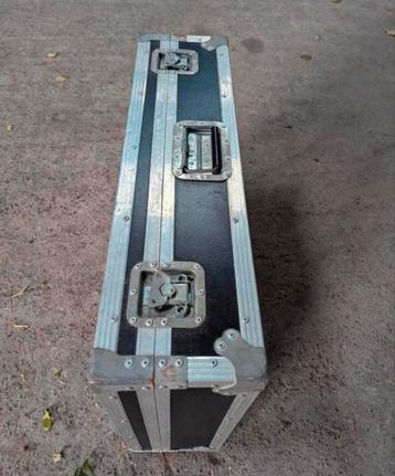 ✅Flightcase mengtafel mixer 54 x 76,5 x 16 +/- beschikbaar voor biedingen