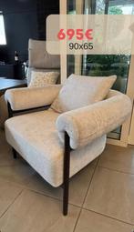 Showroom Design fauteuil met metalen frame, Ophalen, Zo goed als nieuw, Stof, 50 tot 75 cm
