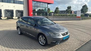 Seat Leon ST 1.6 TDI Style Business XENON LED AUTOMAAT GRIJS beschikbaar voor biedingen