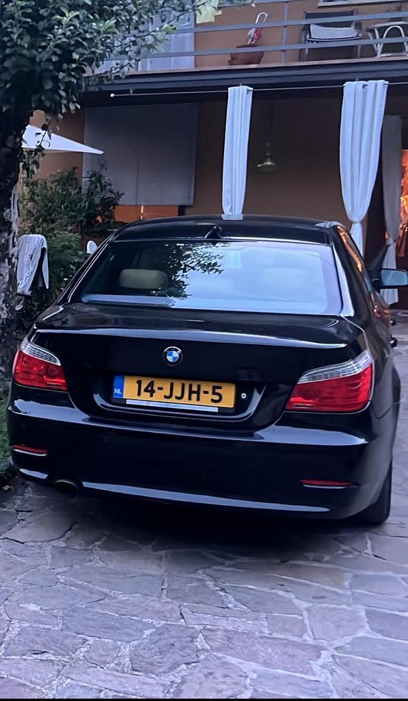 BMW 5-Serie 520I 2009 org. NL ALLEEN DIT WEEKEND!, Auto's, BMW, Particulier, 5-Serie, Cruise Control, Metallic lak, Parkeersensor