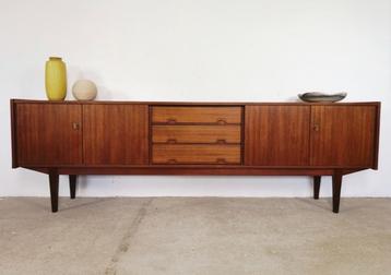Vintage dressoir 240cm beschikbaar voor biedingen