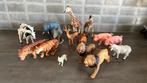 Dieren plastic 16x schoon en heel, Verzamelen, Dierenverzamelingen, Ophalen of Verzenden, Zo goed als nieuw, Hond of Kat, Beeldje of Figuurtje