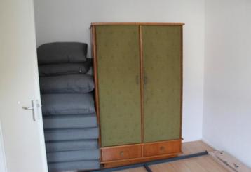 Kast, zelfgemaakt door opa (gedemonteerd)