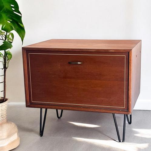 Vintage wandkast | nachtkast | dressoir | teakhout meubel, Huis en Inrichting, Kasten | Wandmeubels, Gebruikt, Minder dan 100 cm
