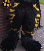Furry fursuit partial legs met feetpaws, Hobby en Vrije tijd, Ophalen of Verzenden, Zo goed als nieuw
