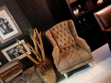 Gecapitonneerde Wing Chair / Oorfauteuil! beschikbaar voor biedingen