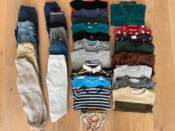 Pakket 2 winter kleren mt 98/104 merk en non merk (27 stuks), Kinderen en Baby's, Kinderkleding | Kinder-kledingpakketten, Gebruikt