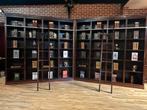 Bibliotheekkasten 2 stuks, 25 tot 50 cm, 200 cm of meer, Met plank(en), Gebruikt