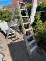 mooie trap 2 kanten  op loopbaar, Doe-het-zelf en Verbouw, Ladders en Trappen, Ophalen of Verzenden, Zo goed als nieuw, 2 tot 4 meter